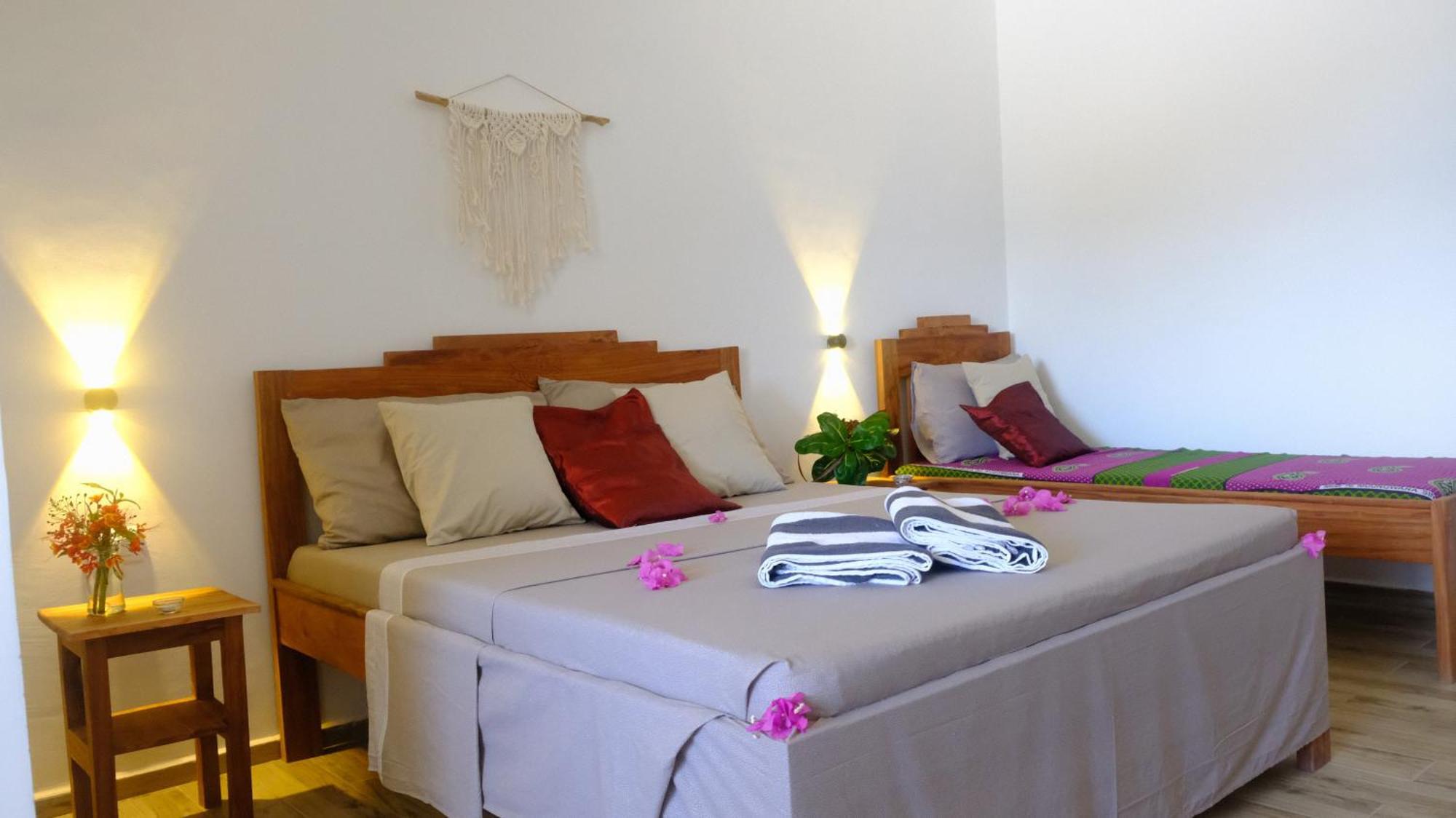 Kobe House Bed and Breakfast Jambiani  Rum bild