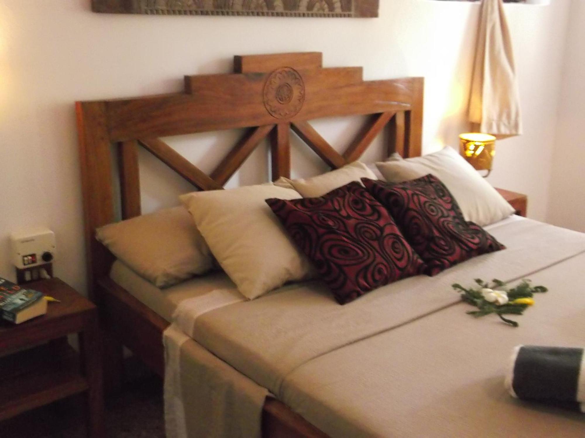 Kobe House Bed and Breakfast Jambiani  Rum bild