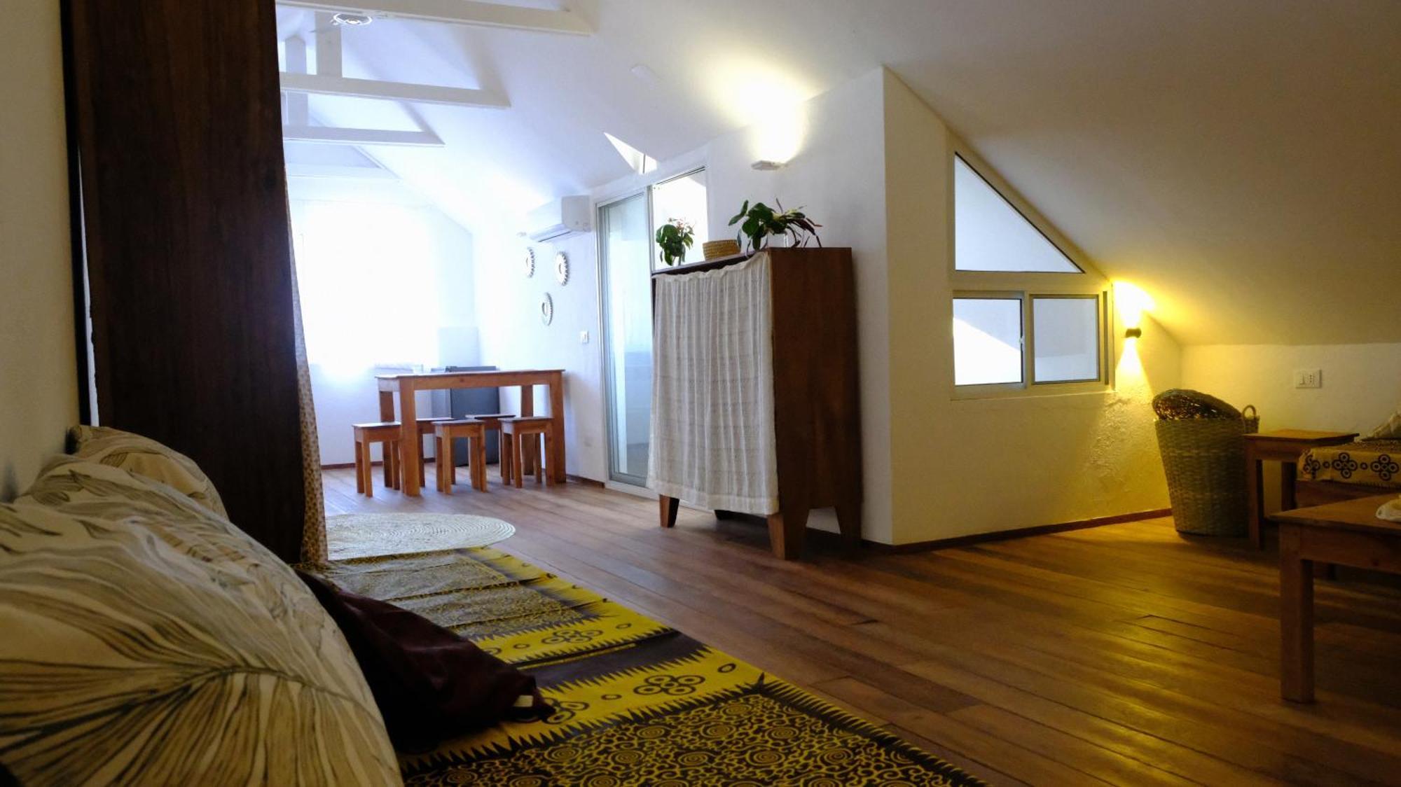Kobe House Bed and Breakfast Jambiani  Rum bild