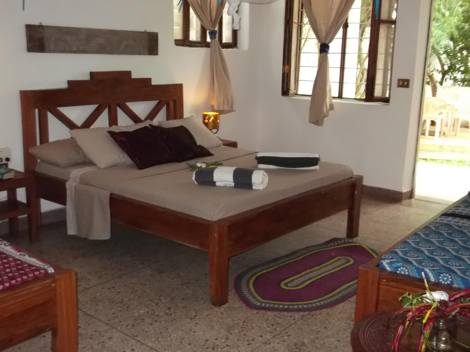 Kobe House Bed and Breakfast Jambiani  Rum bild